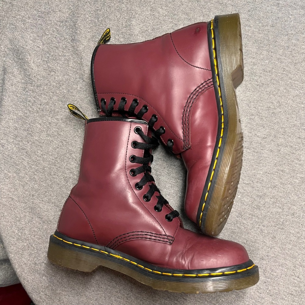 Dr Martens 1460 Cherry Red Oxblood Leather Combat‎ Boots W7 Y2K Grunge Punk Alt - Picture 9 of 9